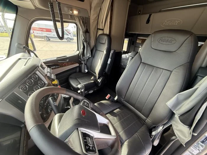 2026 Peterbilt 589 - image 36