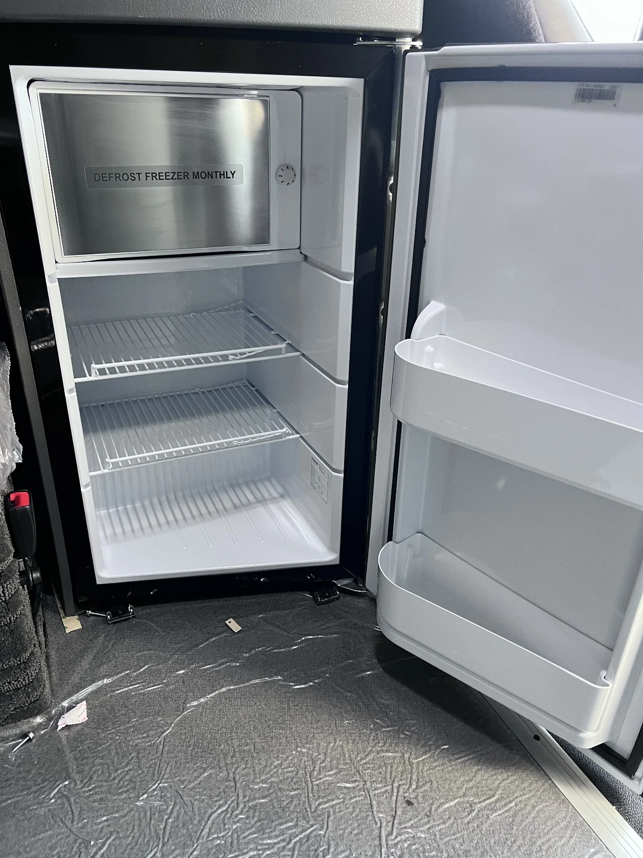 2025 Volvo VNL 860 in Gainesville, VA — photo 19