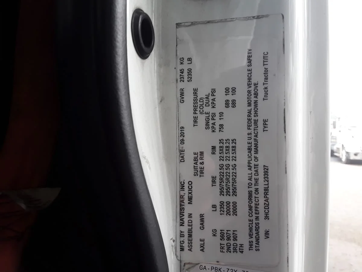 2020 International LT in Hilliard, OH — photo 12