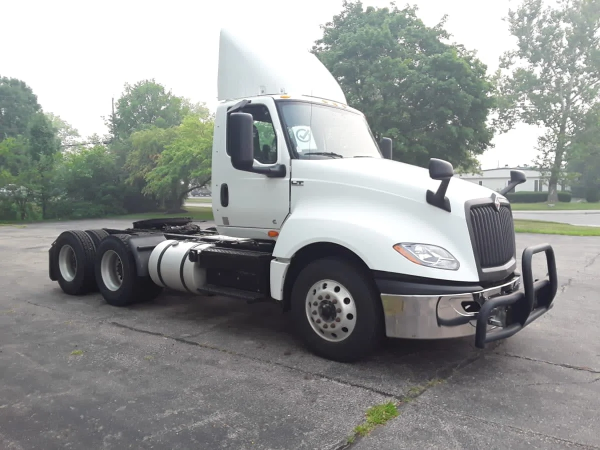 2020 International LT in Hilliard, OH — photo 3