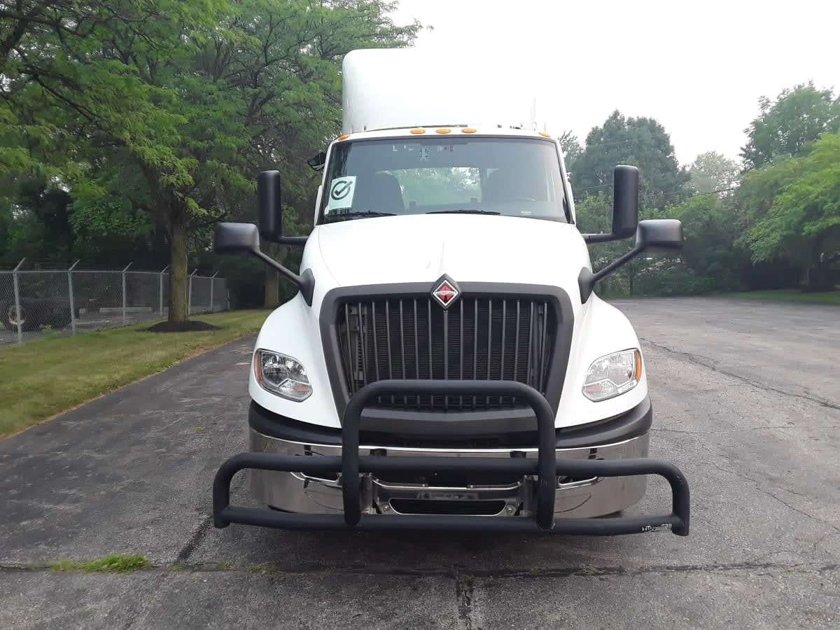 2020 International LT in Hilliard, OH — photo 2