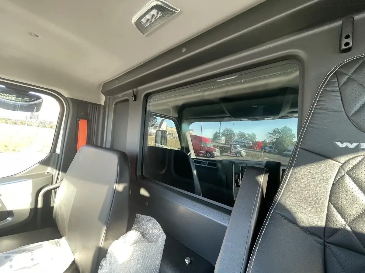 2026 Western Star 49X - image 32