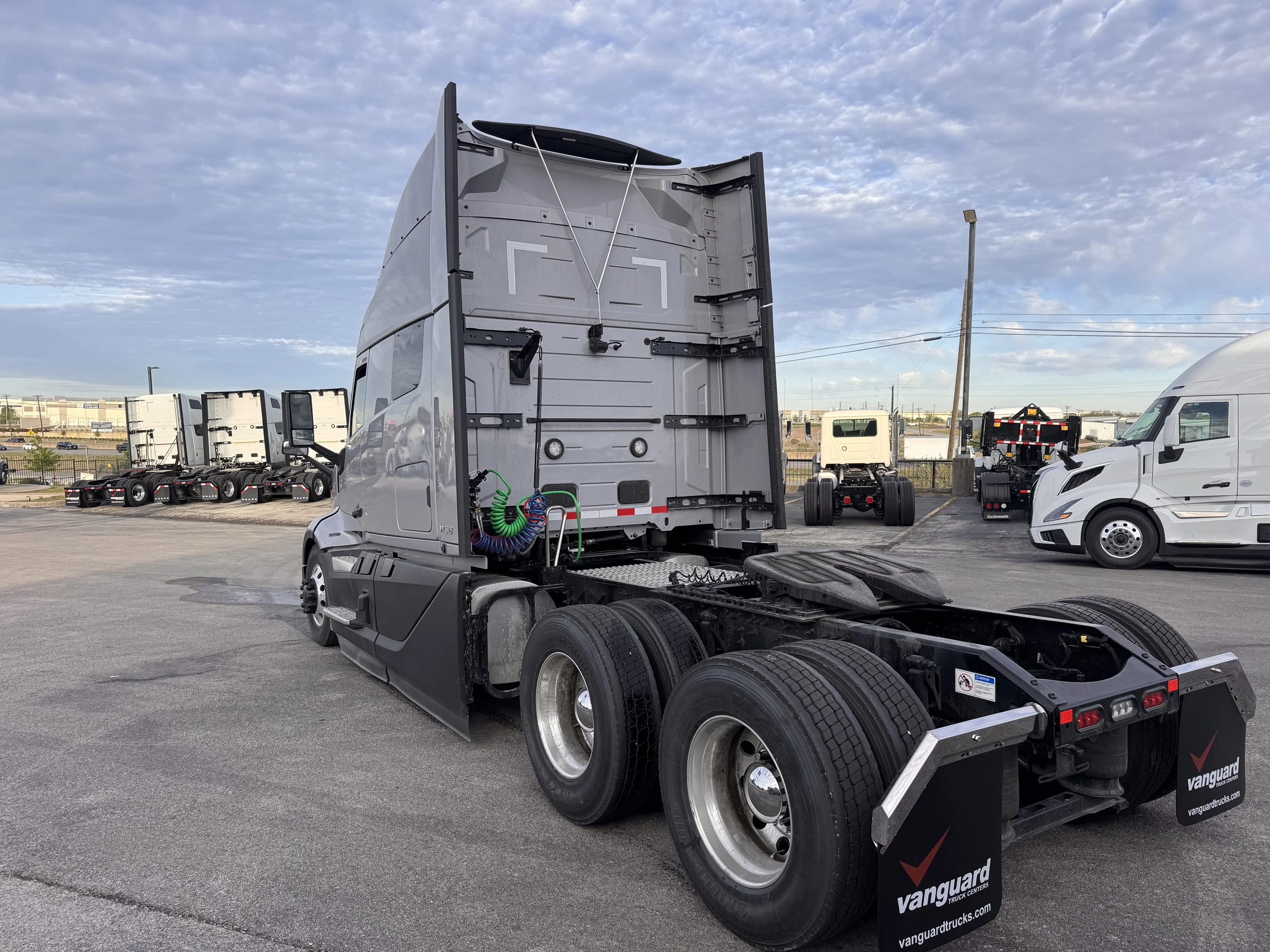 2026 Volvo in Austin, TX — photo 2
