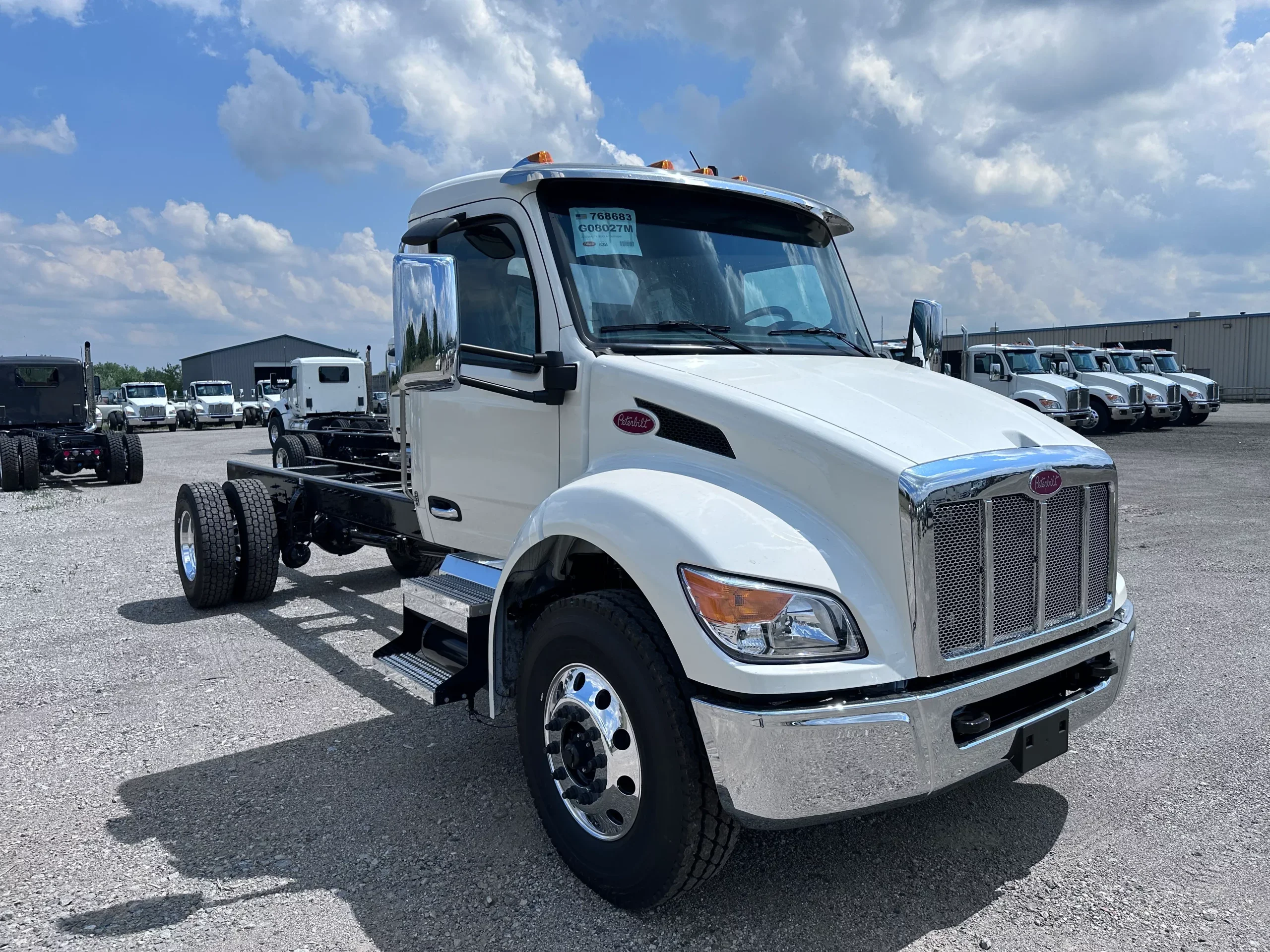 2026 Peterbilt 536