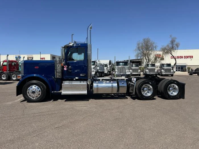 2026 Peterbilt 589 in Las Vegas, NV — photo 4