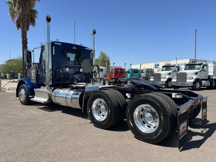2026 Peterbilt 589 in Las Vegas, NV — photo 5