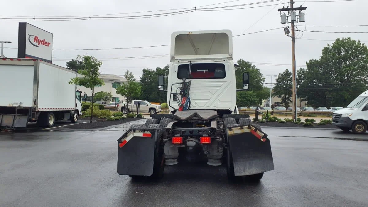 2020 International LT in Norwood, MA — photo 5