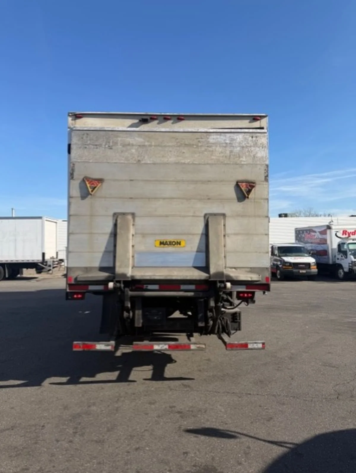 2019 Freightliner M2 106 in Farmingdale, NY — photo 5
