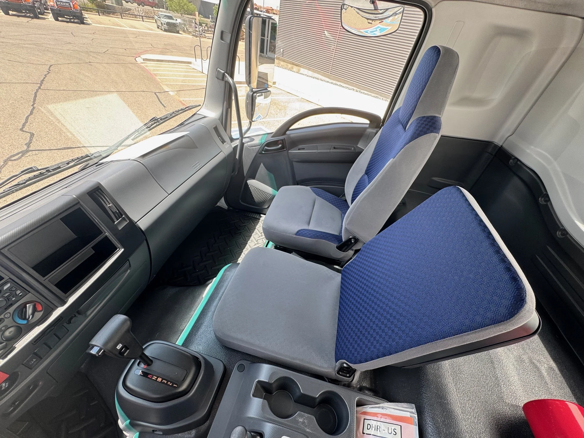 2025 Isuzu FTR in Albuquerque, NM — photo 10