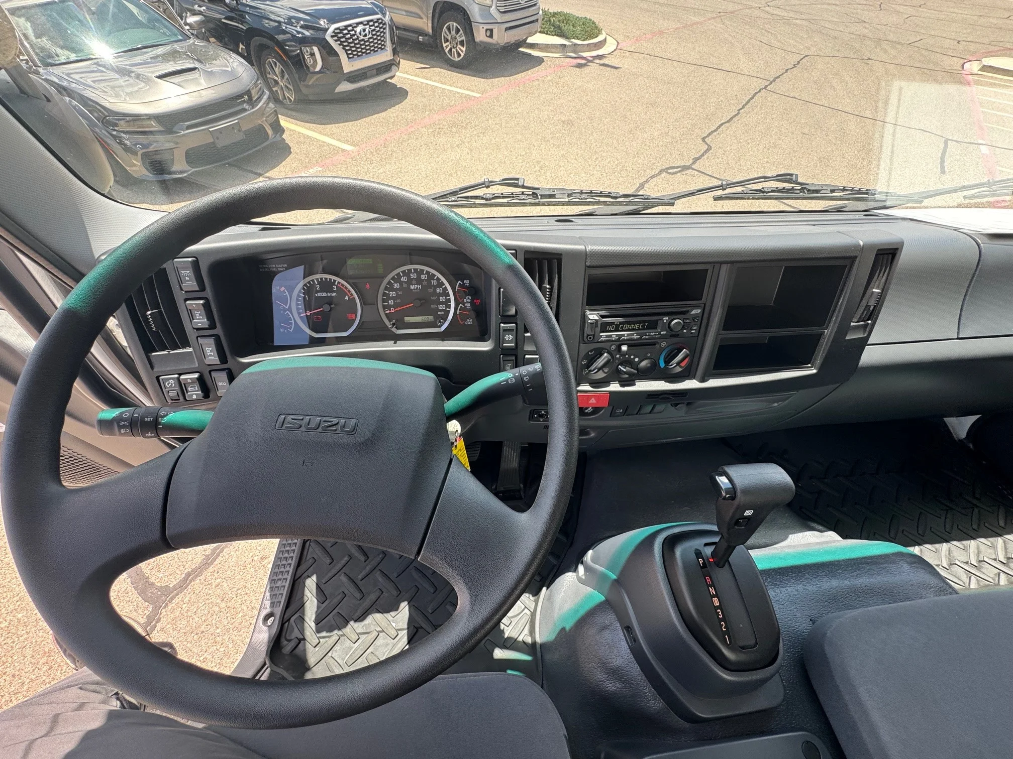 2025 Isuzu FTR in Albuquerque, NM — photo 11