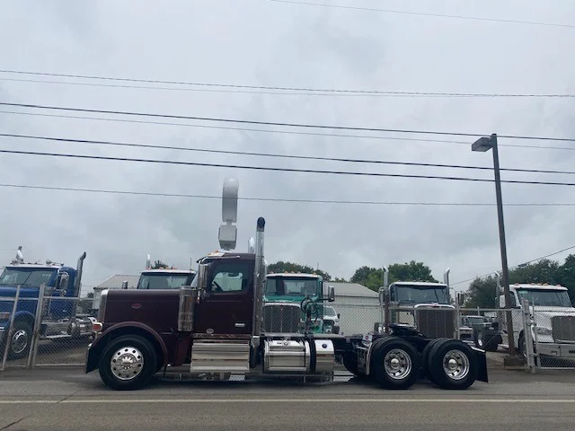 2027 Peterbilt 589 in Eau Claire, PA — photo 9