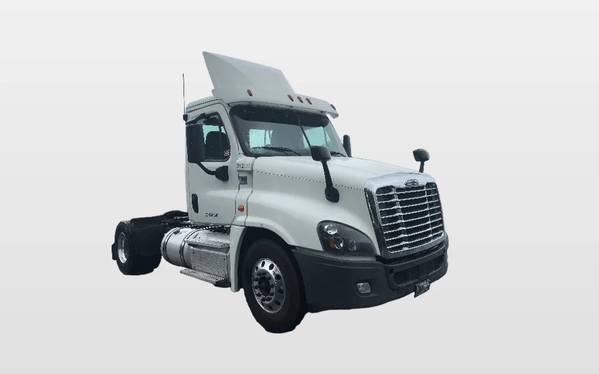 2019 Freightliner - image 1