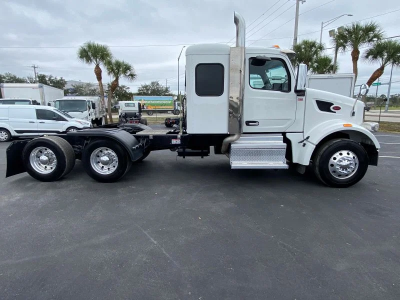 2025 Peterbilt 567 - image 10