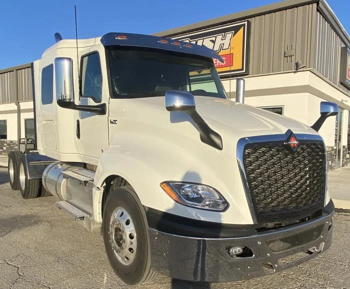 2026 International LT - image 3