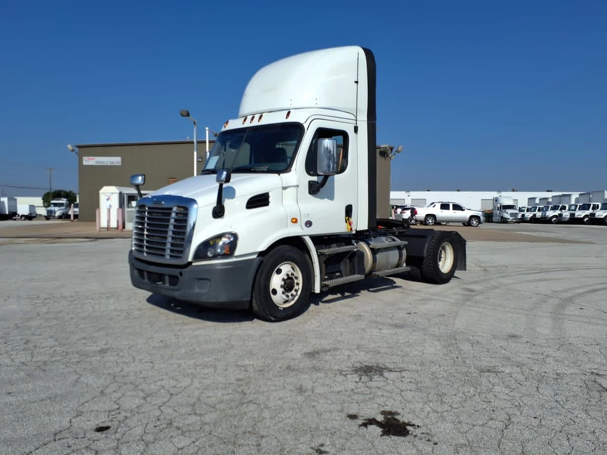 2019 Freightliner Cascadia in Fort Worth, TX