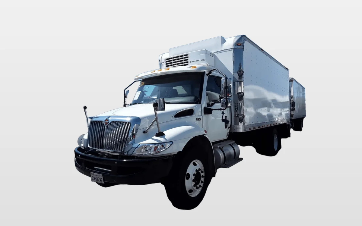 2020 International MV - image 1