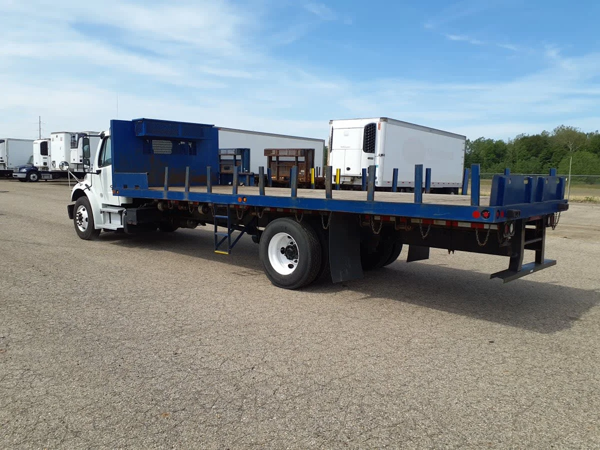 2018 Freightliner M2 106 in Wayland, MI — photo 6