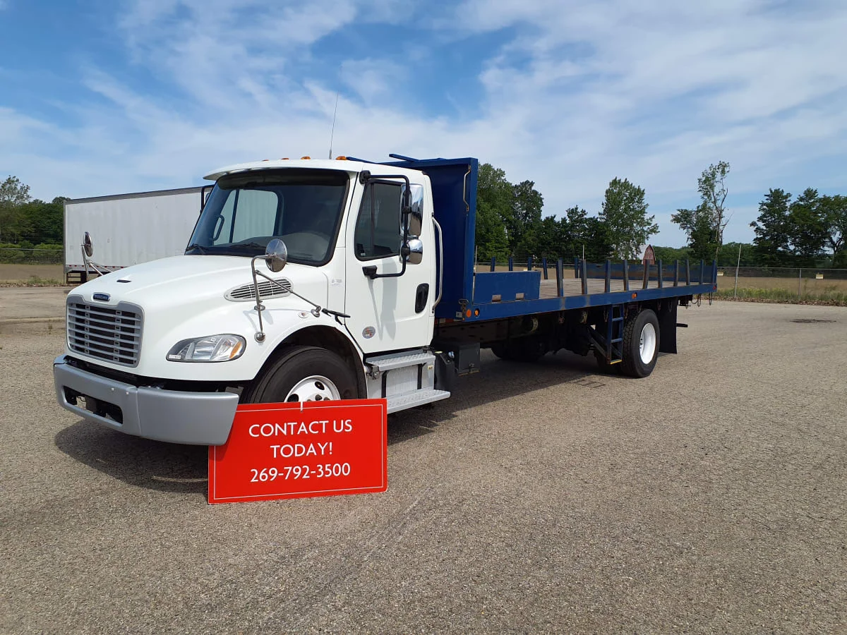 2018 Freightliner M2 106