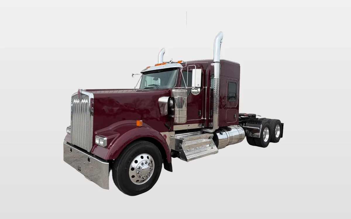 2027 Kenworth W900 - image 1