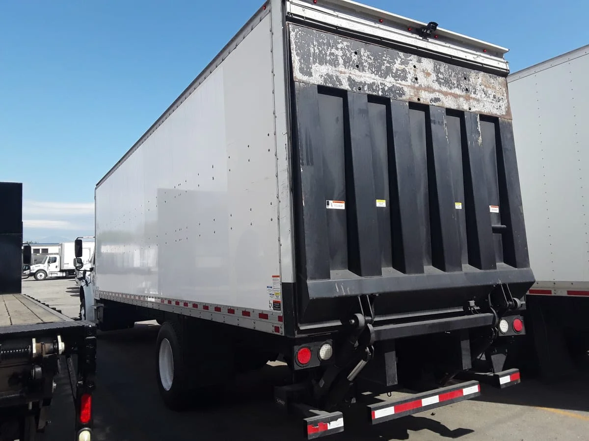 2021 Freightliner M2 106 in Fontana, CA — photo 6