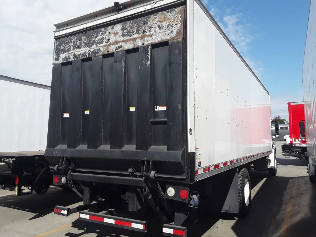 2021 Freightliner M2 106 in Fontana, CA — photo 4