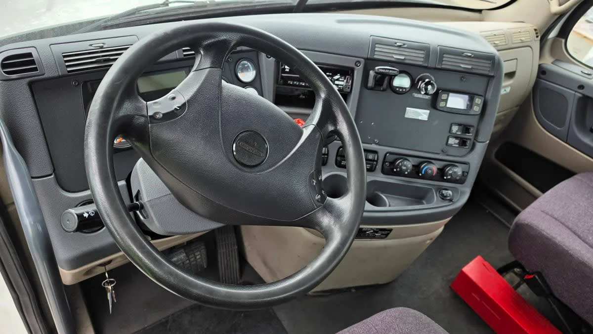 2019 Freightliner Cascadia in Tacoma, WA — photo 7