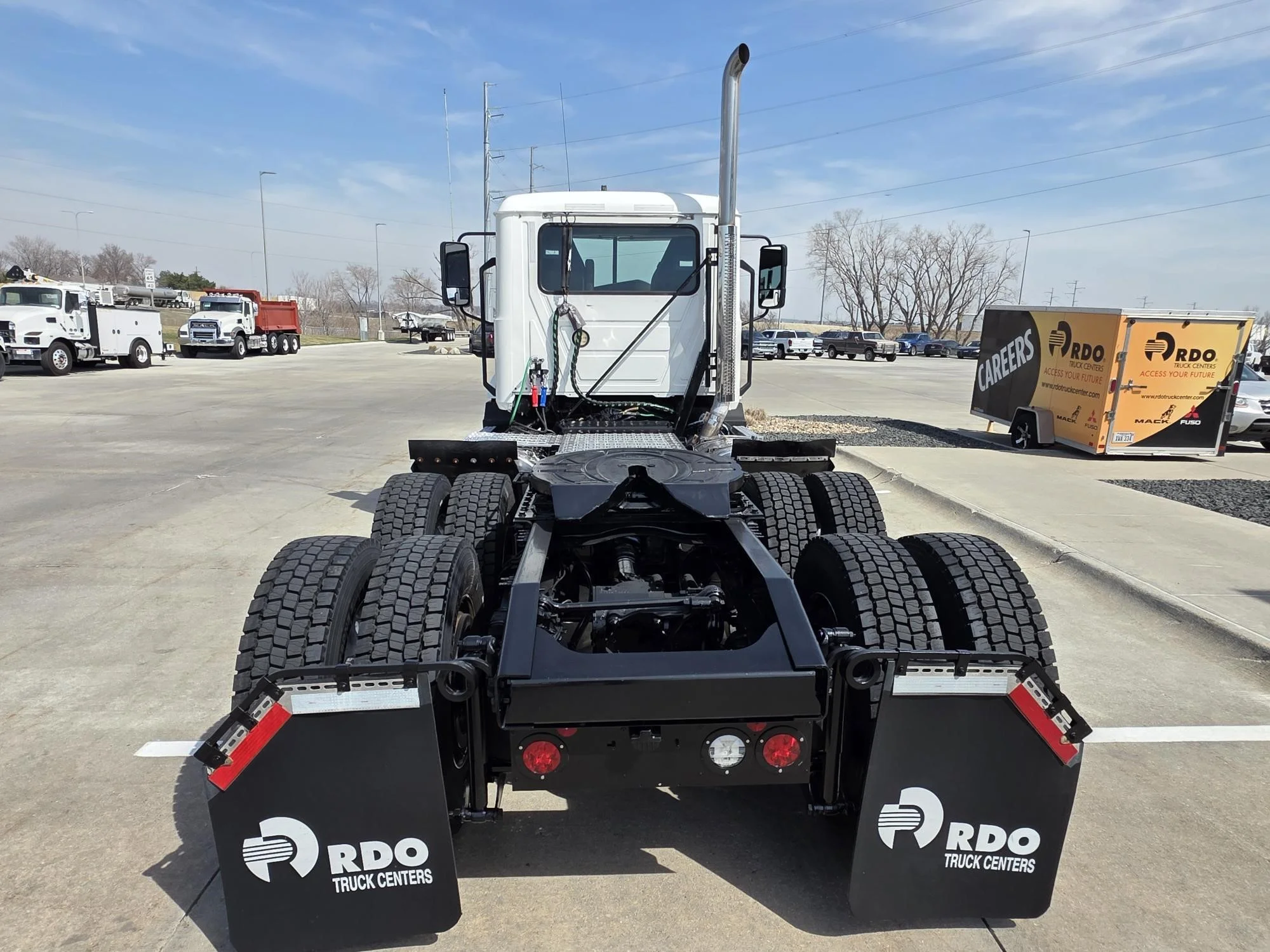 2021 Mack Anthem - image 6