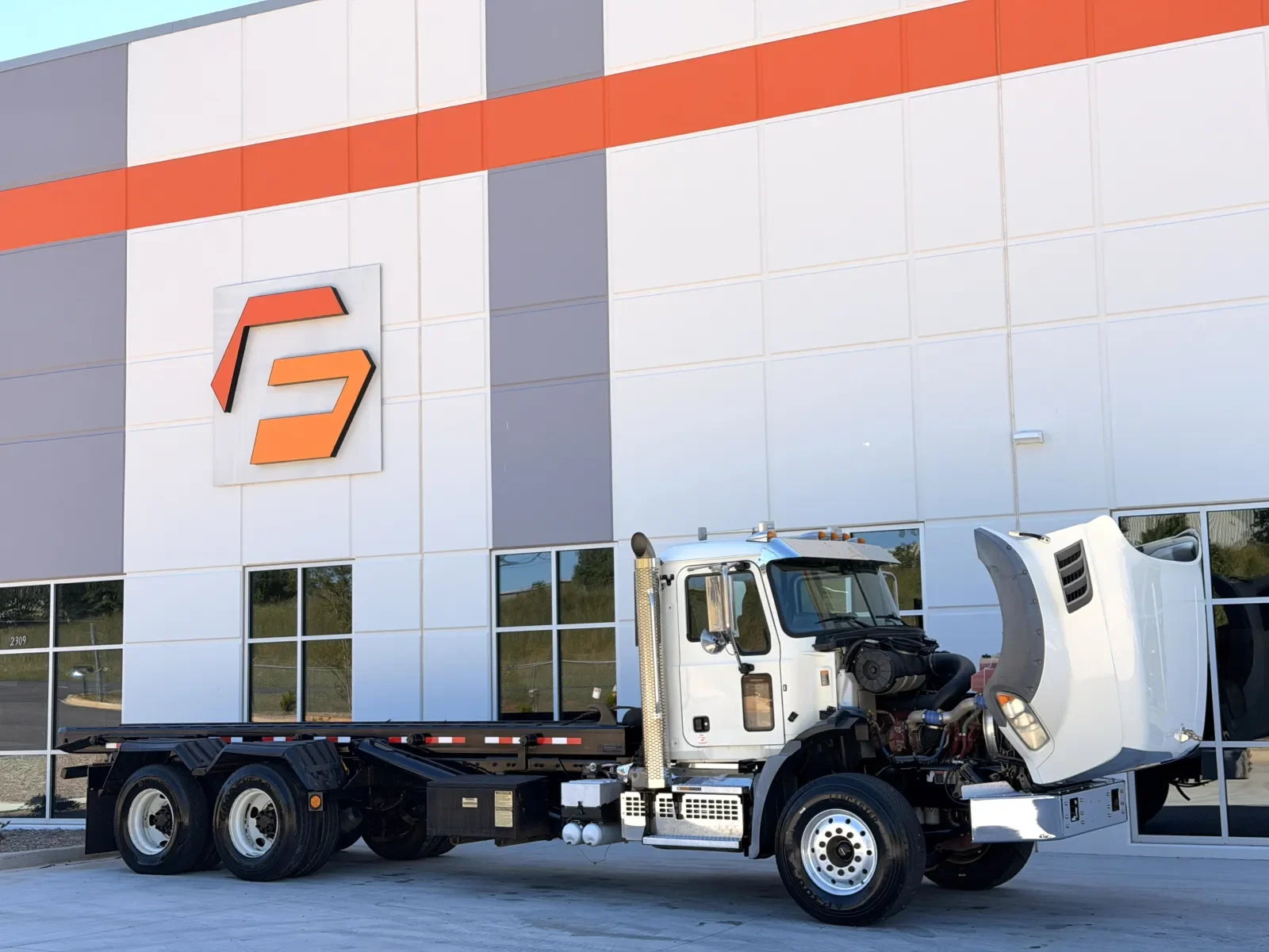 2019 Mack Granite in Greer, SC — photo 10