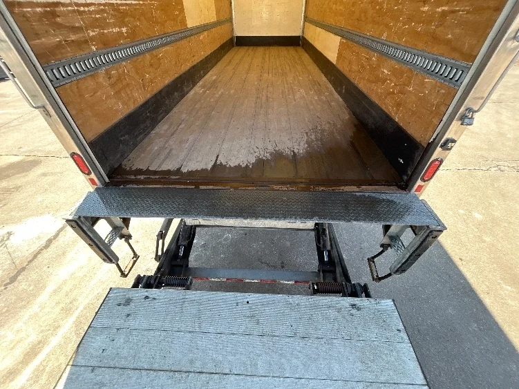 2019 International MV - image 10