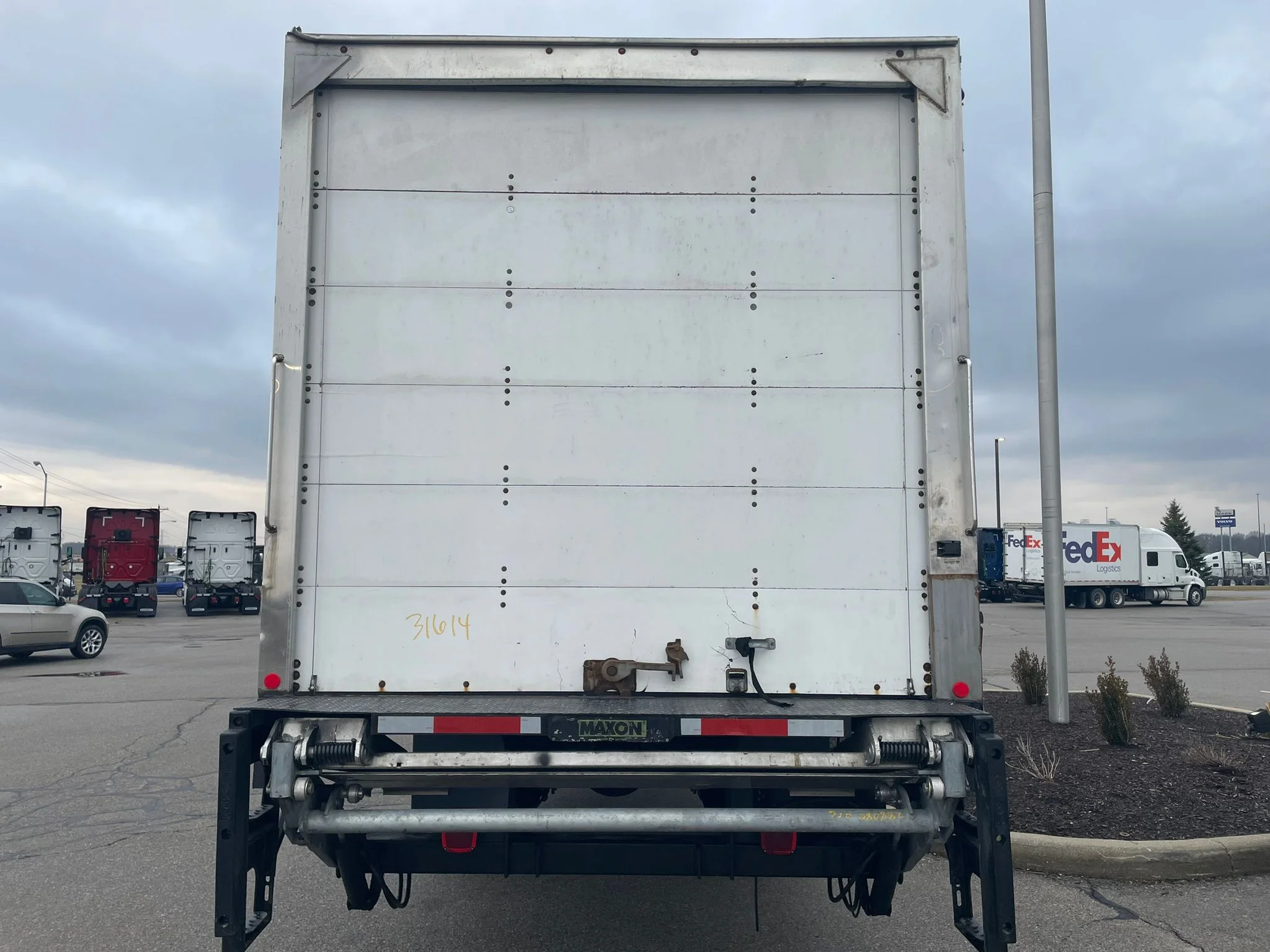 2021 Freightliner M2 106 in Fort Wayne, IN — photo 4