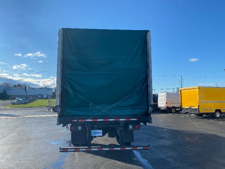 2020 International MV - image 7