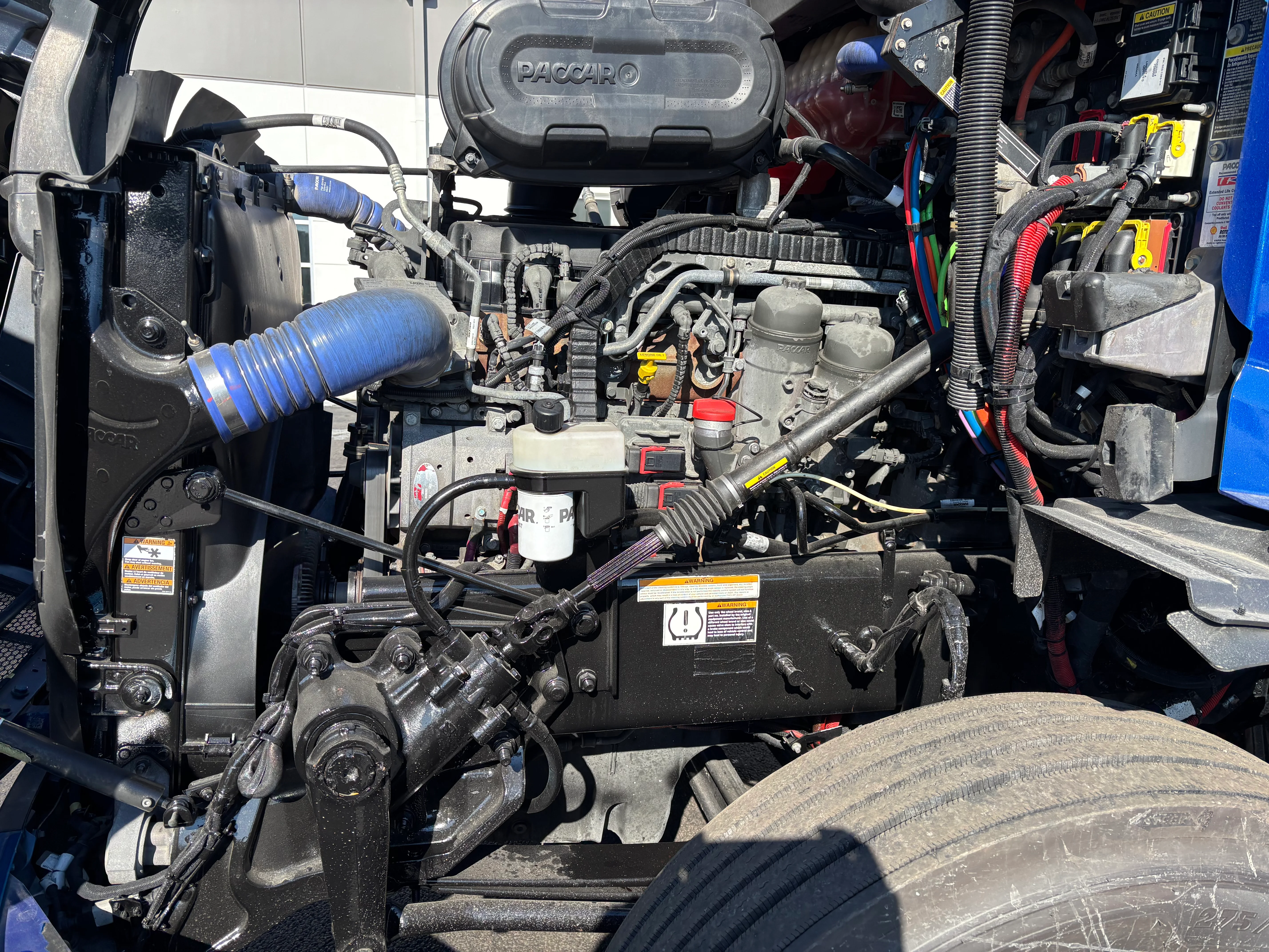 2023 Peterbilt 579 - image 11