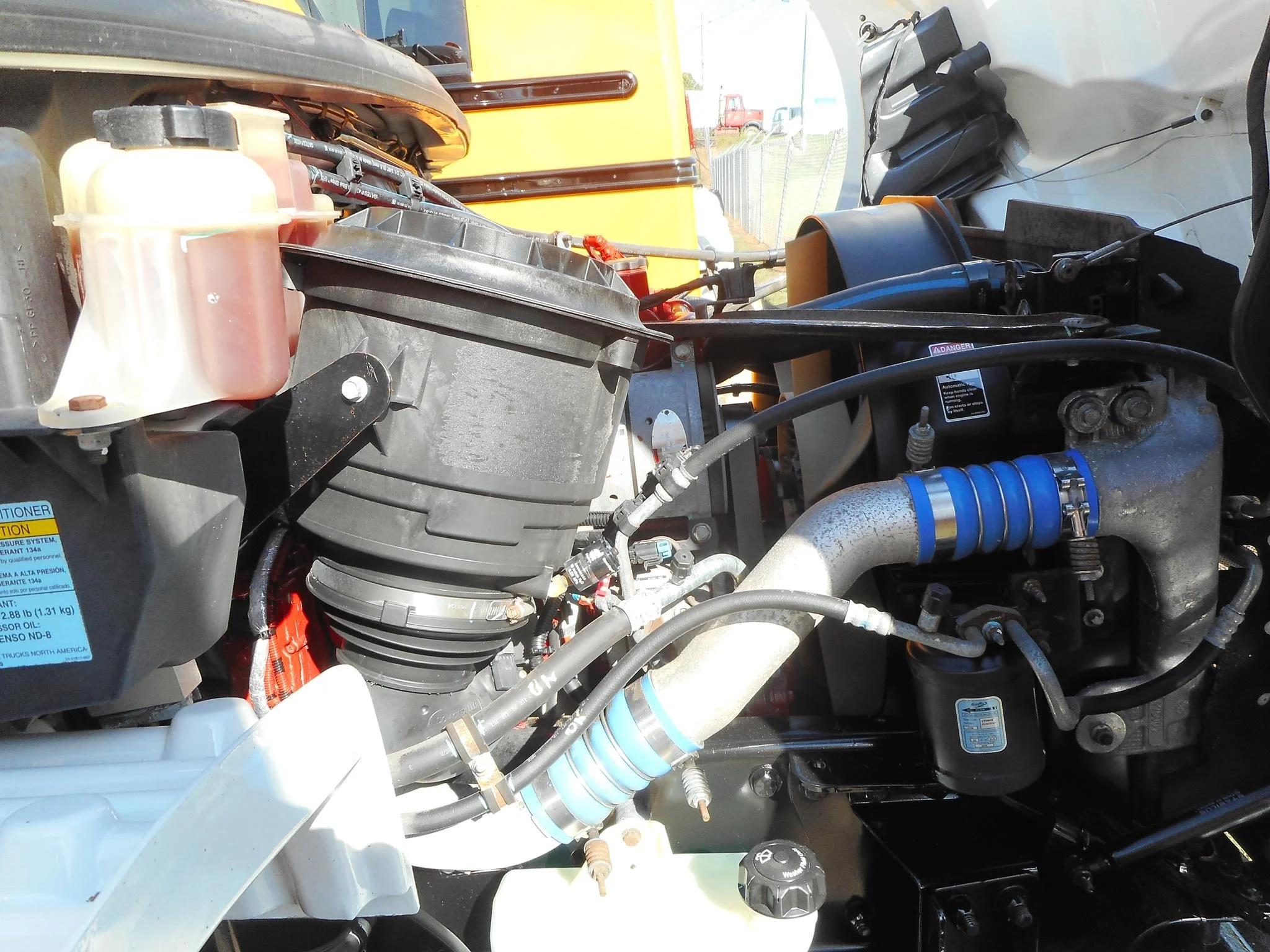 2019 Freightliner eM2 — photo 17