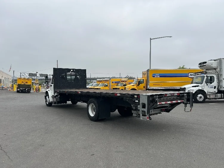 2019 Freightliner eM2 in Torrance, CA — photo 6