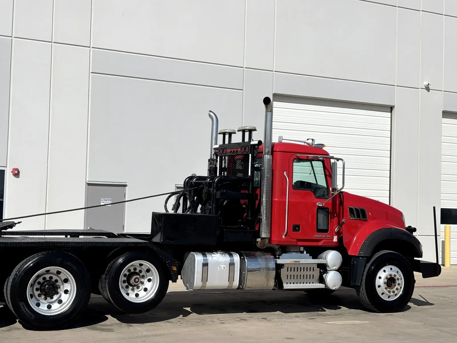 2016 Mack Granite in Hutchins, TX — photo 7