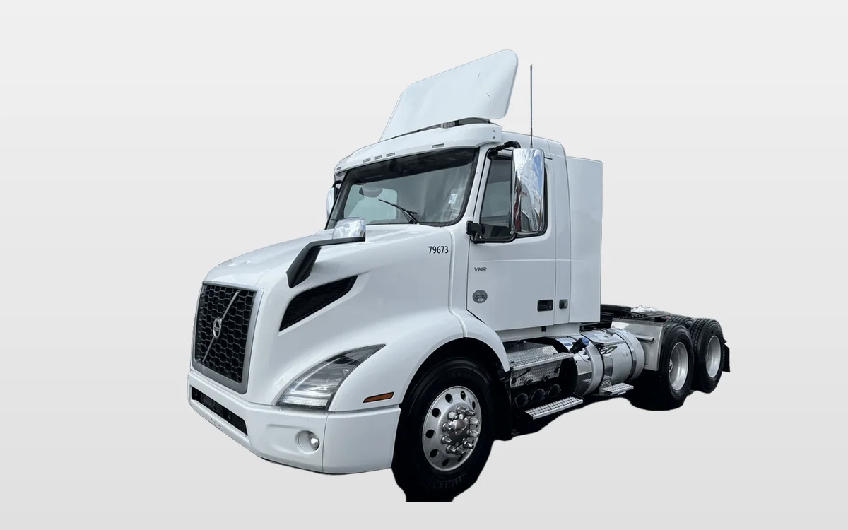 2019 Volvo - image 1