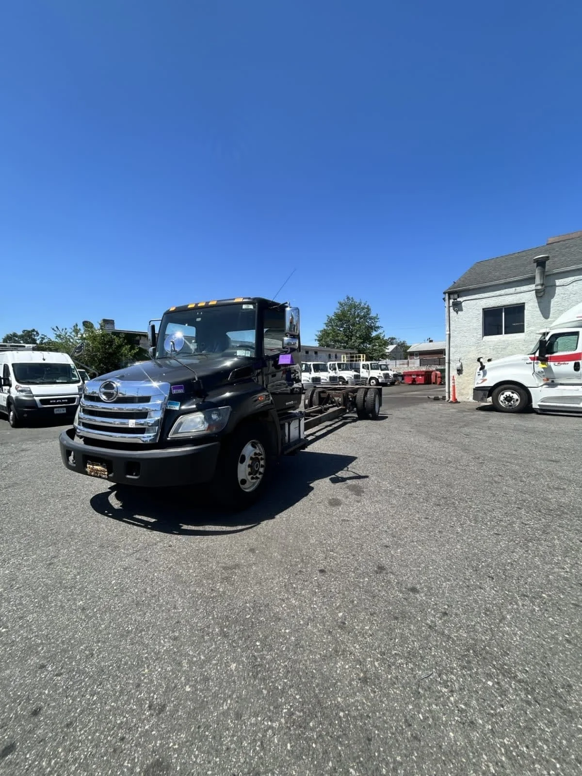 2015 Hino 338 in Newark, NJ