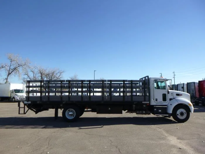 2020 Peterbilt - image 7