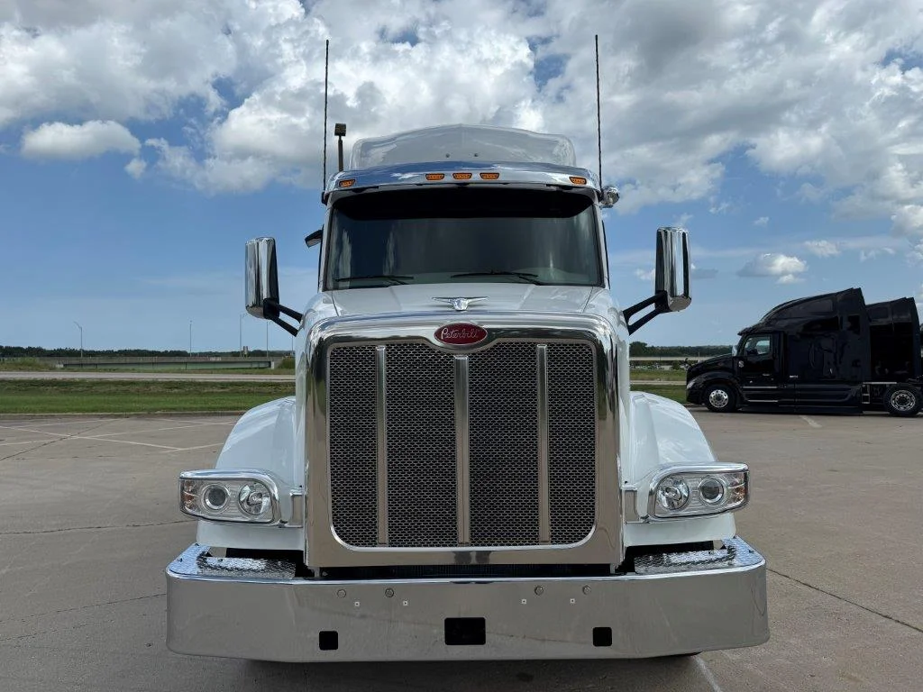 2022 Peterbilt 567 - image 8