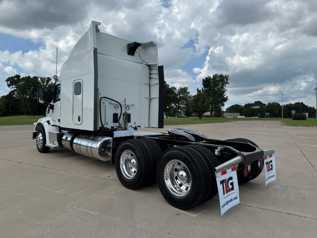 2022 Peterbilt 567 - image 3