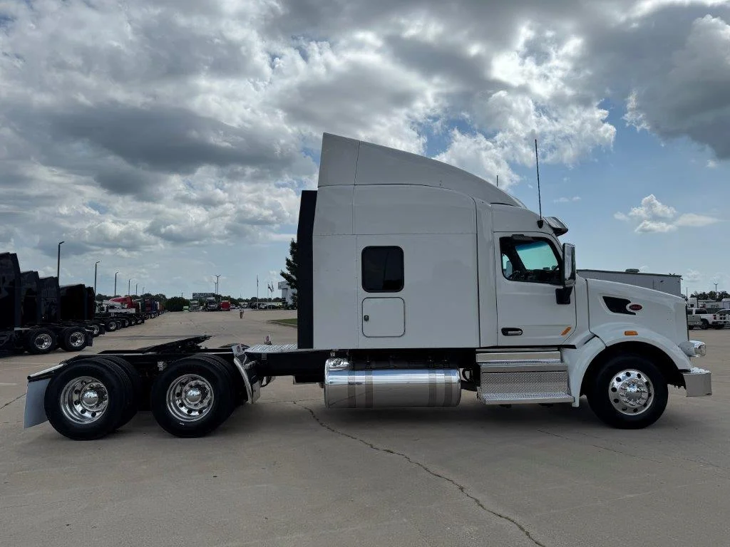 2022 Peterbilt 567 - image 6