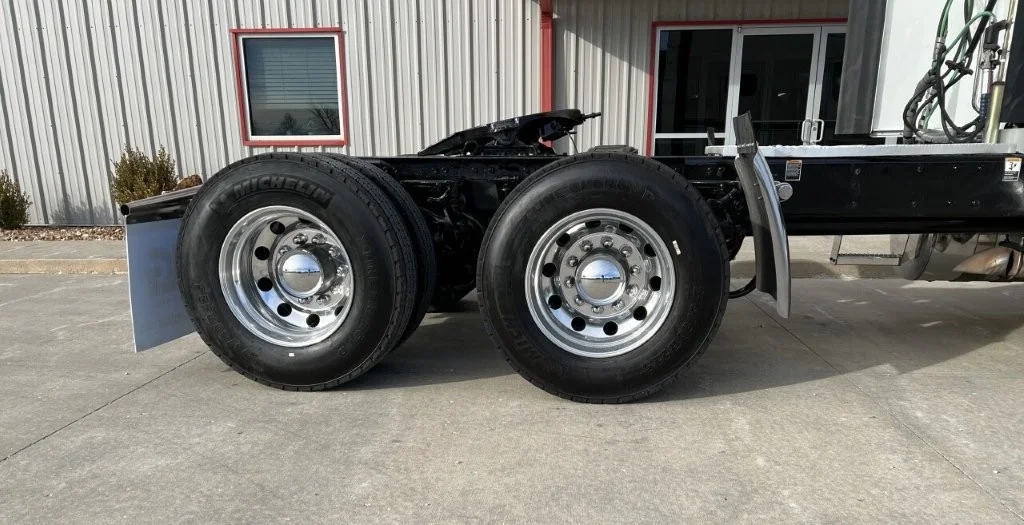 2022 Peterbilt 567 - image 7