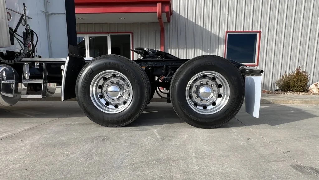 2022 Peterbilt 567 - image 10