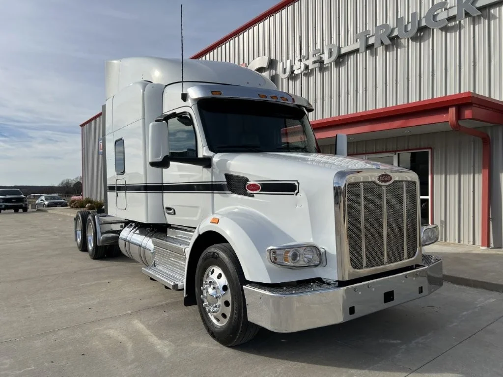 2022 Peterbilt 567 in Hattiesburg, MS — photo 2