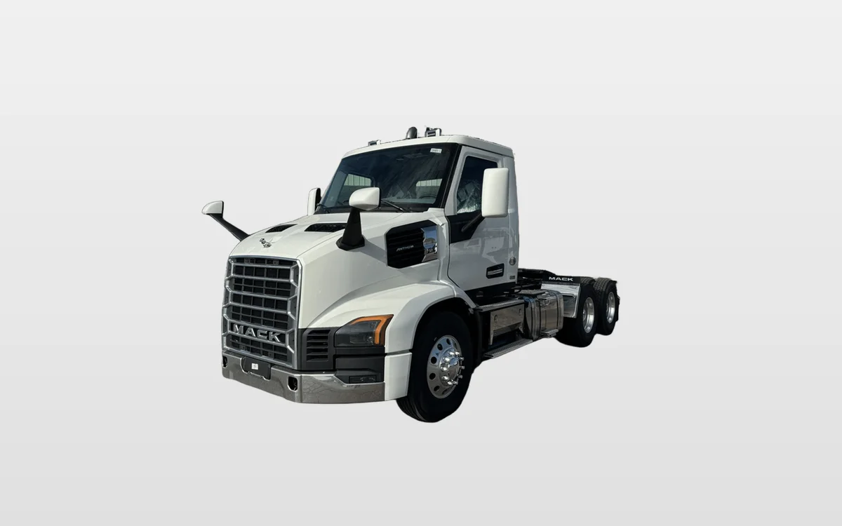 2027 Mack Anthem - image 1