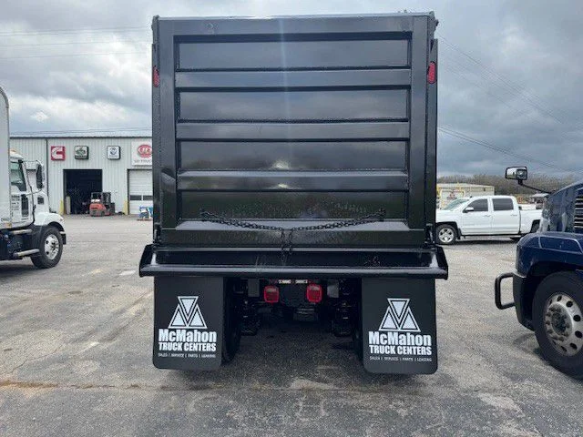 2020 Mack Granite - image 5