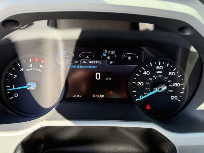 2027 Ford F-750 — photo 15