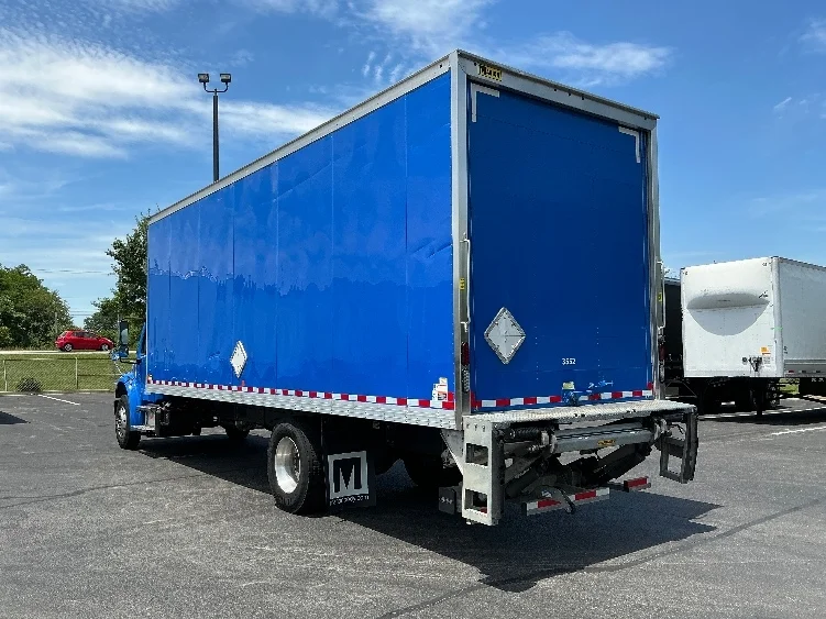 2022 Freightliner eM2 in Lexington, KY — photo 6