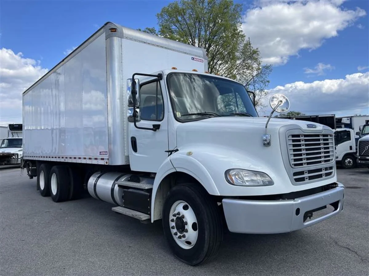 2019 Freightliner M2 112 - image 3