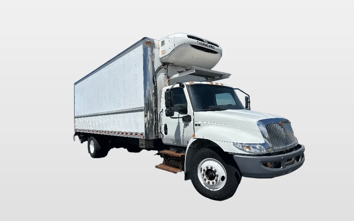 2020 International MV - image 1